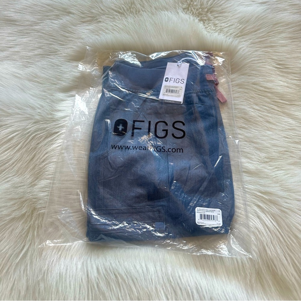 Figs New Yola Heather Denim. Small Petite. - Picture 2 of 5